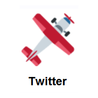 Small Airplane on Twitter Twemoji